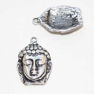 Antiksilverfärgat hänge Buddhahuvud 29×20 mm